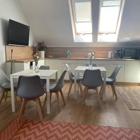Bed & Breakfast Budomas Wroclaw-szymanow Klima-parkigfree-smarttv
