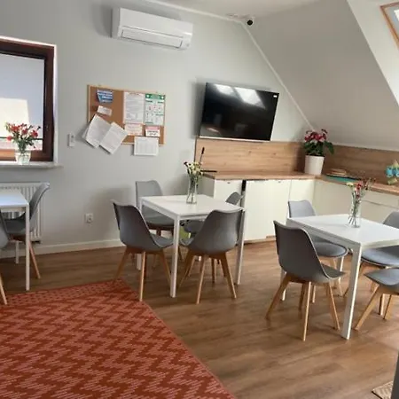 Noclegi Budomas - Szymanow - Parkigfree 3* Psary (Trzebnica)