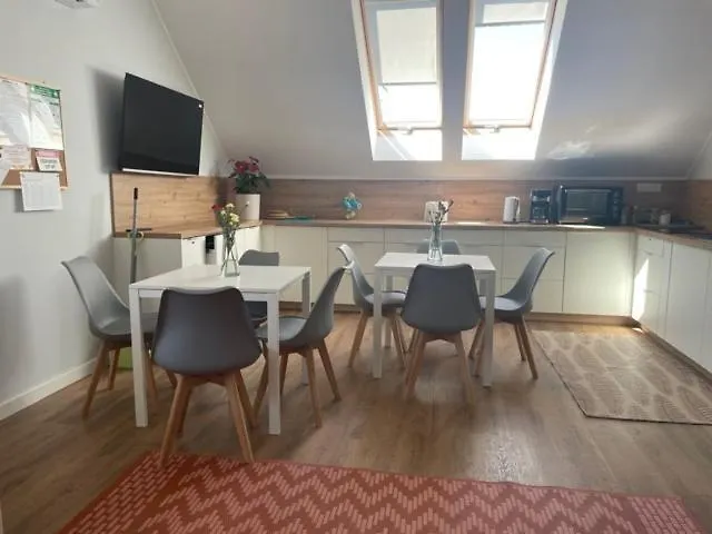 Panzió Budomas Wroclaw-szymanow Parkigfree Smarttv