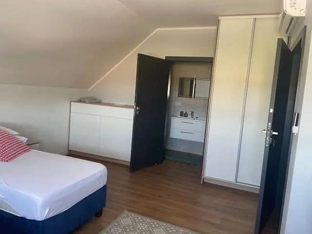 Panzió Budomas Wroclaw-szymanow Parkigfree Smarttv